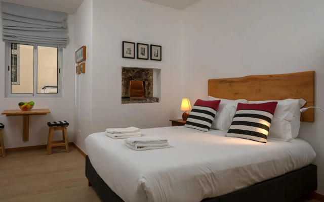 Ribeira das Casas Apt 1A by Homie
