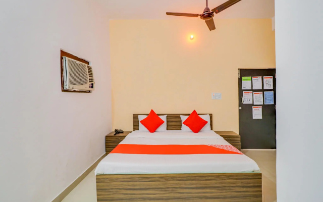 OYO 76206 Kanak Residency