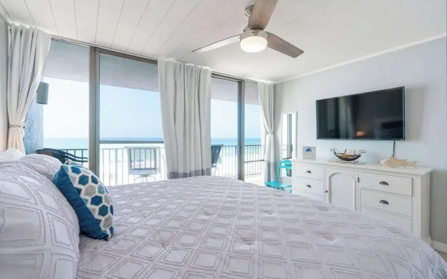 Beachfront Days Ocean View Condo Bliss