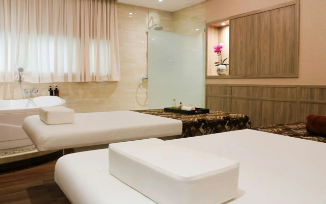 Hotel GranDhika Iskandarsyah