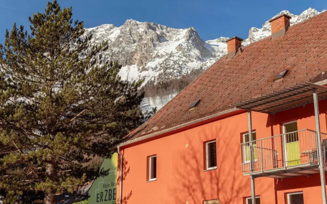 Cozy Apartment near Ski Area in Eisenerz