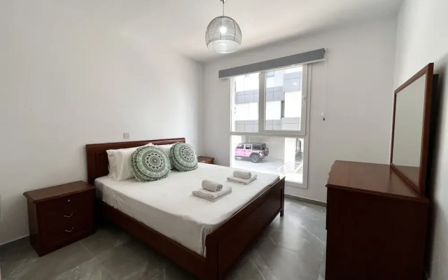 02 LIM - Stay Neo Coast Apartment