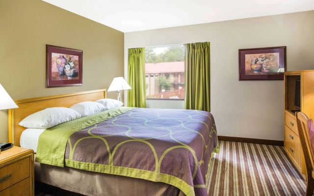 Super 8 by Wyndham Oxford (Mississippi)