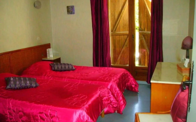 Auberge Du Riou