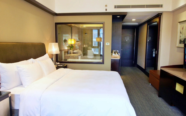 Xiamen C&D Hotel