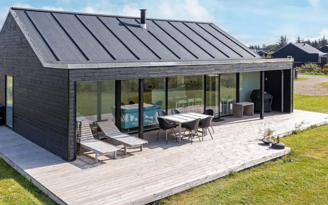8 Person Holiday Home in Brovst-by Traum