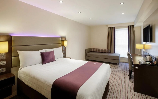 Premier Inn Birkenhead Town Centre