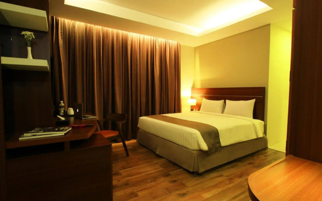 Fox Hotel Nagoya Batam