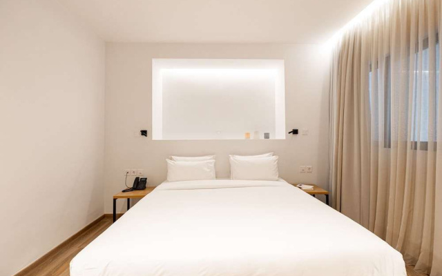 Pnoe Urban Living