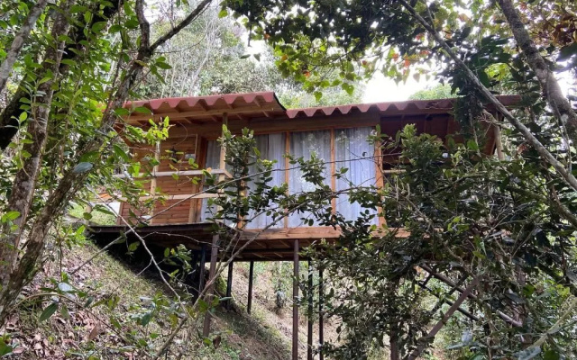 Hotel Nativos Real Guatape by DOT Cabana