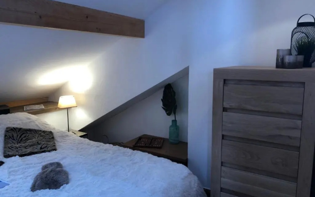 Penthouse "Bond 007" 120 m2 piscine sauna Risoul 1850