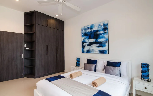 Hua Hin Pool Villa with 4 Bedrooms L50