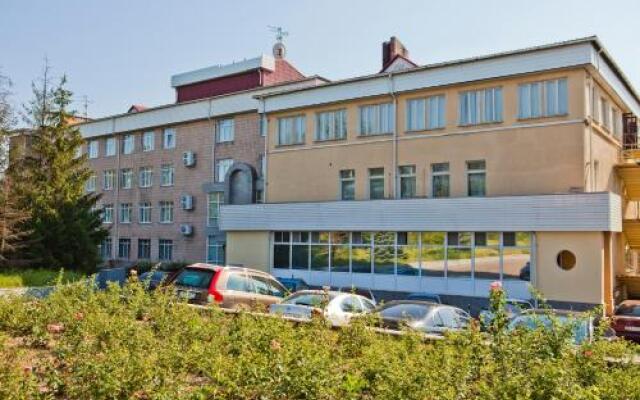Гостиница Пектораль Национальный заповедник Хортица вид на фасад