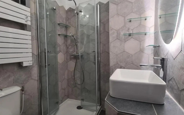Appartement Saintes-Maries-de-la-Mer, 6 pièces, 8 personnes - FR-1-475-72