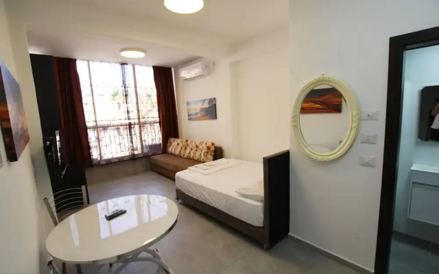 Arendalzrail Apartments - Rothschild 30