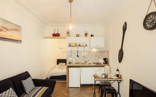 Amazing 1 Bedroom Loft in Nice City Centre Seafront