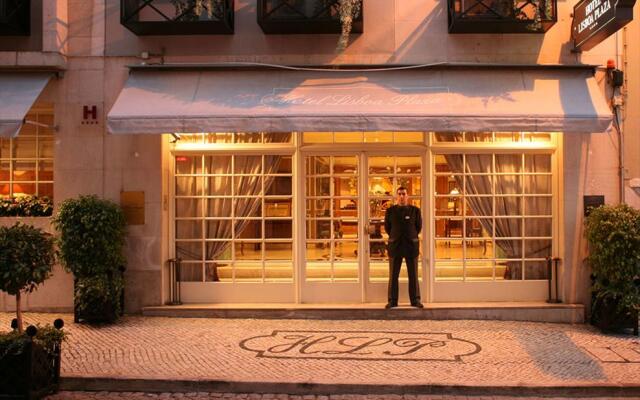Отель One Of Our Boutique Collection Hotels вид на фасад