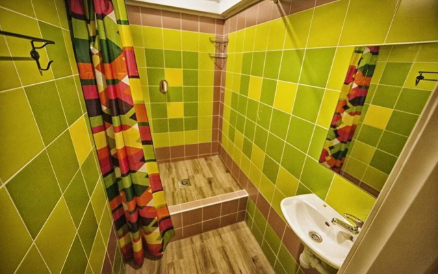 Leto Apartments