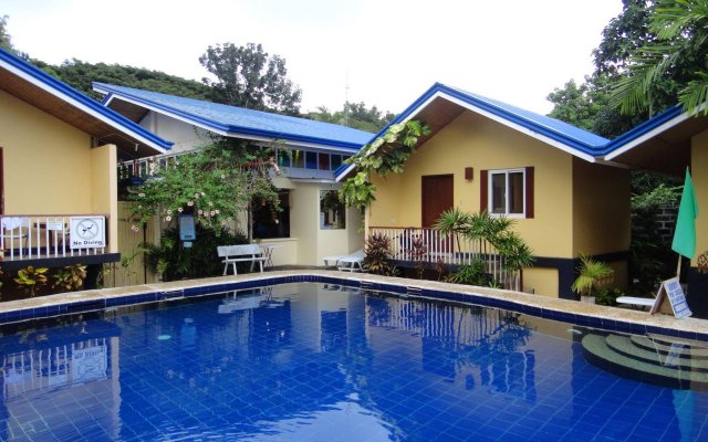 Отель Blue Lagoon Inn & Suites Филиппины, Пуэрто-Принцеса - 1 отзыв об отеле, цены и фото номеров - забронировать отель Blue Lagoon Inn & Suites онлайн вид на фасад