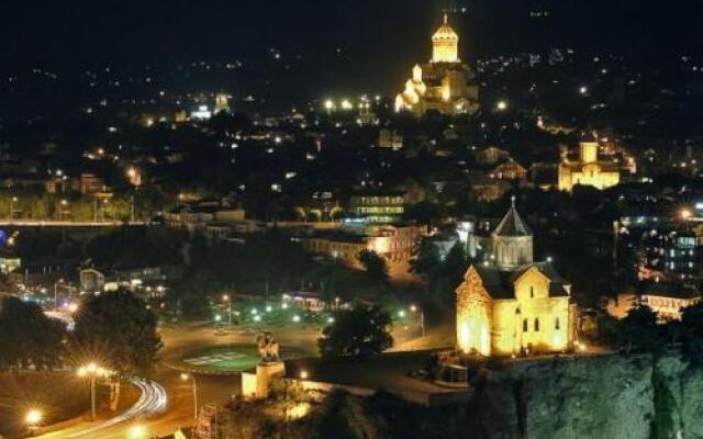 Отель Guest House Tamo Грузия, Тбилиси - отзывы, цены и фото номеров - забронировать отель Guest House Tamo онлайн балкон