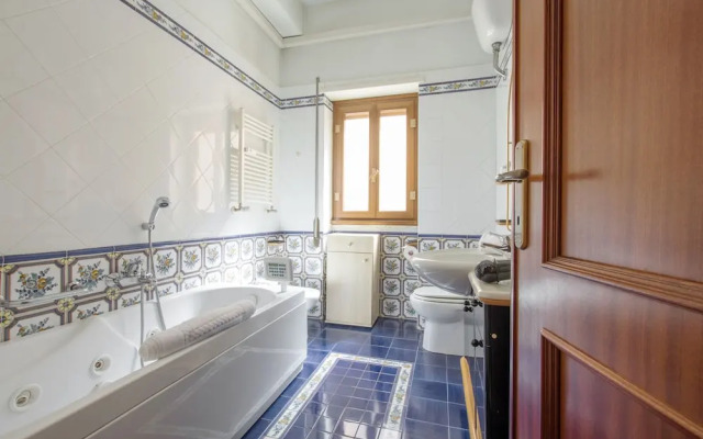Luxury Macrobio Flat