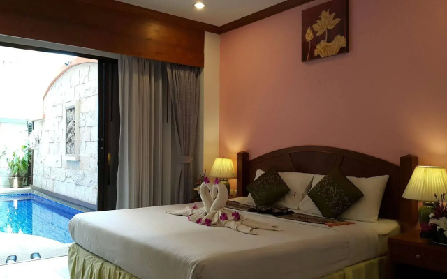 MT Hotel Patong