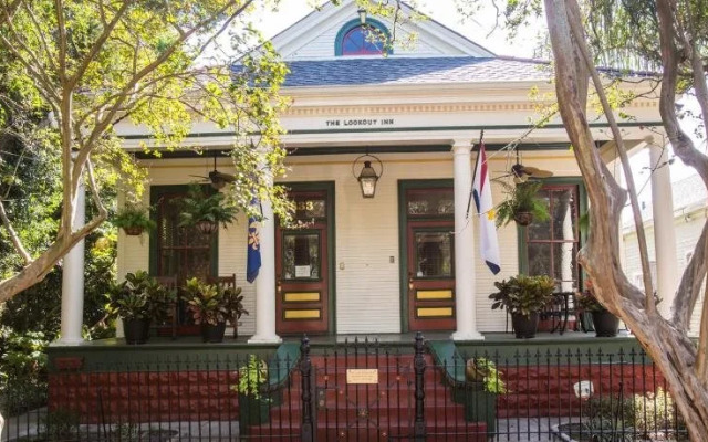 The Lookout Inn
