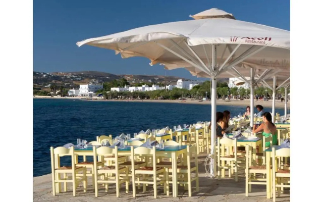 Livadia Seaside Studios 13