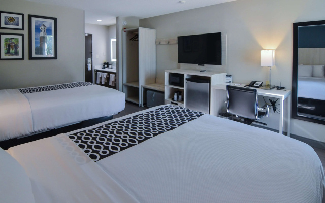 Best Western Plus Lafayette Hotel University Area