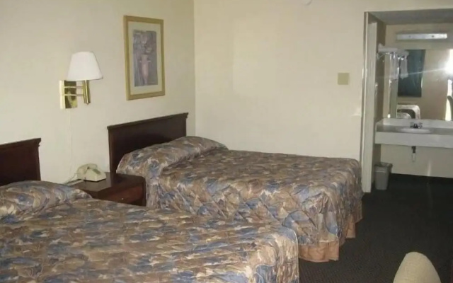 Red Carpet Inn Terre Haute