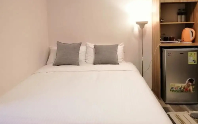 Seeing Nantai Holiday Apartment