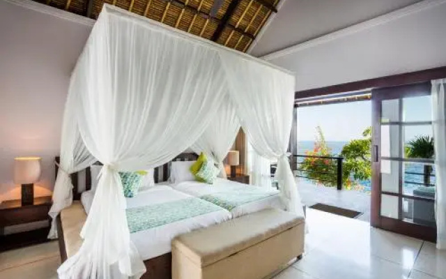 The Point Resort Lembongan