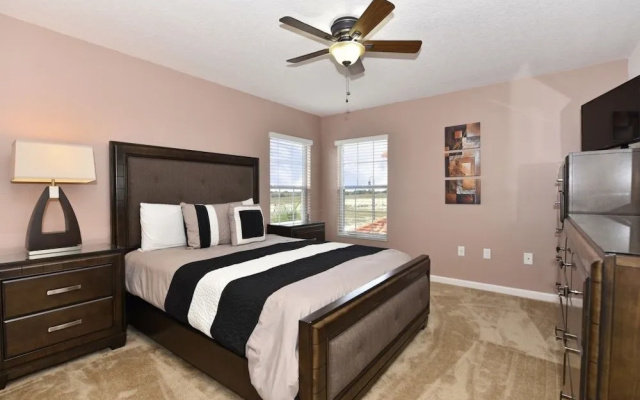 431 Cabello Drive,