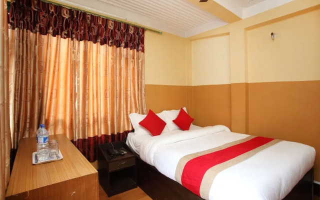 SPOT ON 383 Hotel Himalayan Ashoka