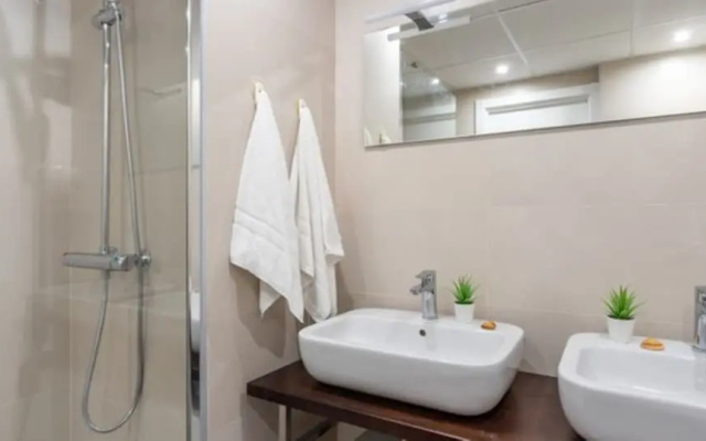 Apartment - 1 Bedroom with WiFi - 107873