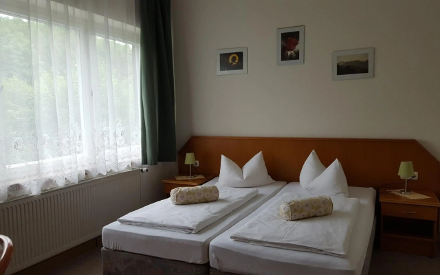 Pension Waldfrieden