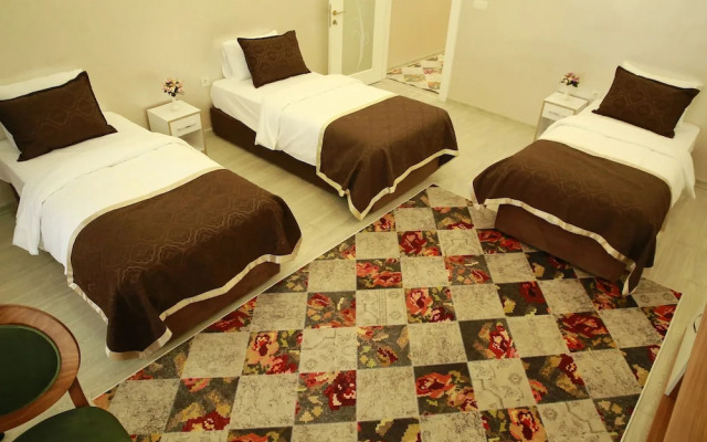 Gungor Omesyus Otel