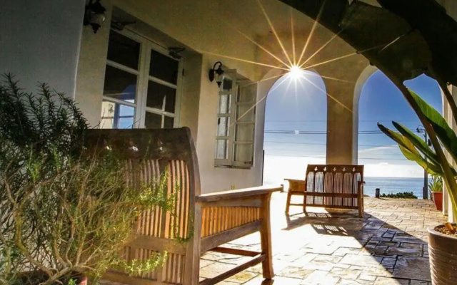 Ocean Seal Inn & Bistro