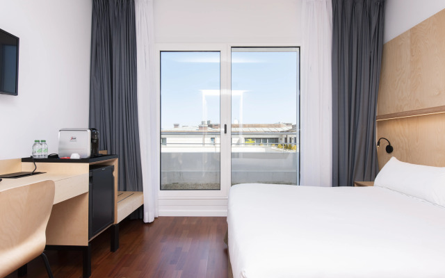 Maroa Hotel