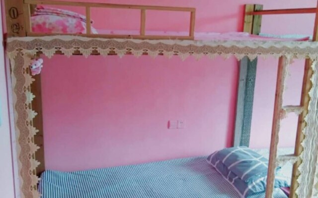 Fenghuang Long Time No See Hostel