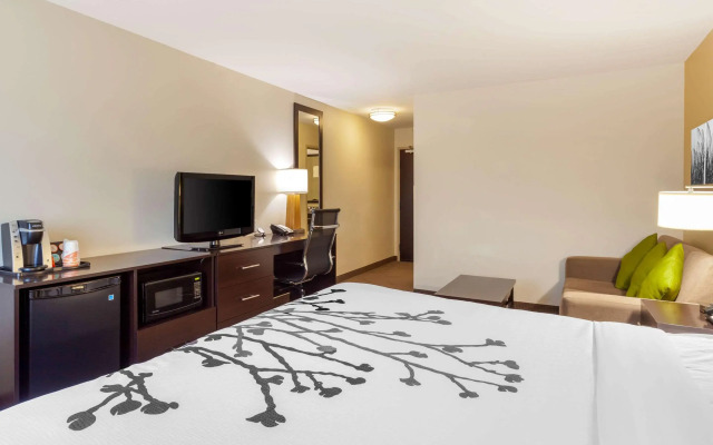 Sleep Inn & Suites Bismarck I-94