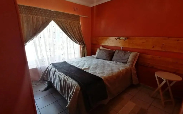 Erythrina Cottages