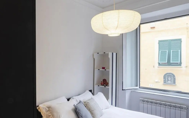 Santa Chiara Apartment by Wonderful Italy