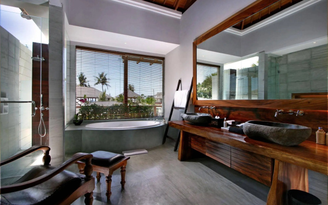 The Akasha Bali