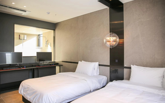 Number25 Hotel