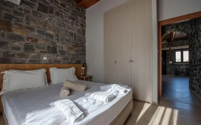 Villa Vilana With Private Pool