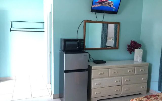 Skylark Motel