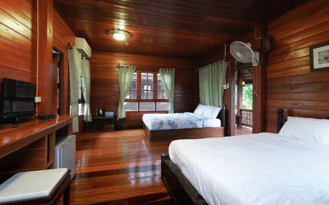 Huan Aumpron Resort