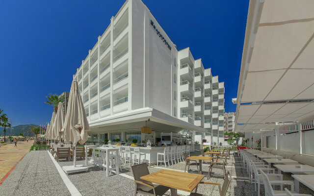 The Beachfront Hotel Adult Only 16 Plus in Marmaris, Turkiye from 86$, photos, reviews - zenhotels.com hotel front