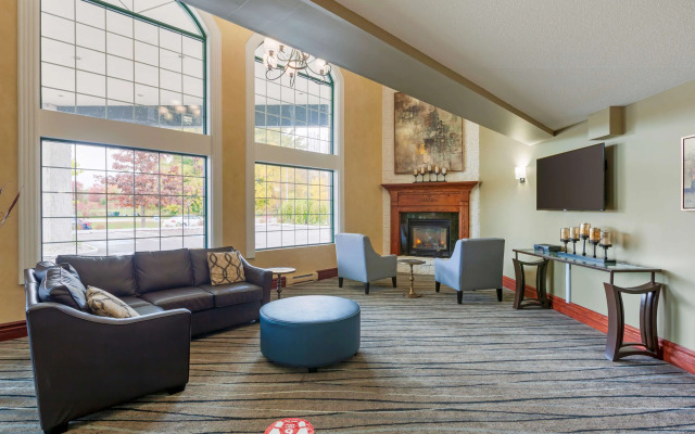 Best Western Plus Orillia Hotel